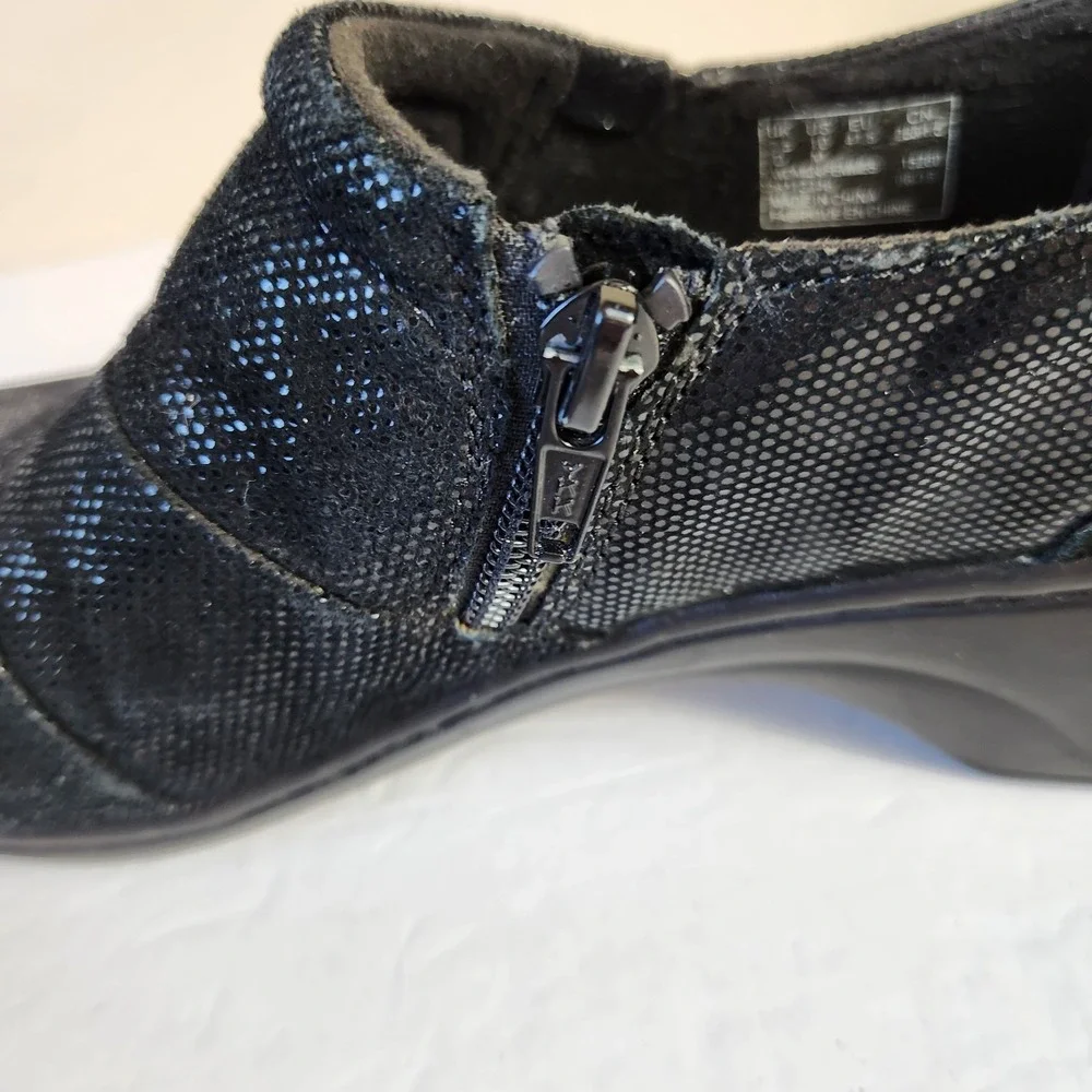 Vionic Womens Anne Ankle Boots Size 6 Wide Black‎ Suede Snake Print Bootie Shoes